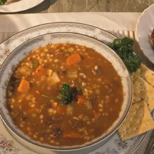 Sopa de Lentejas Con Tocino