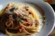 Linguine Con Sardinas y Migas Crujientes al Limón Plato de linguine con sardinas