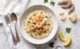 Bowl de risotto con camarones