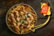 Poutine Receta Tradicional: Papas Fritas con Queso y Gravy Casero Tazón hondo con Poutine