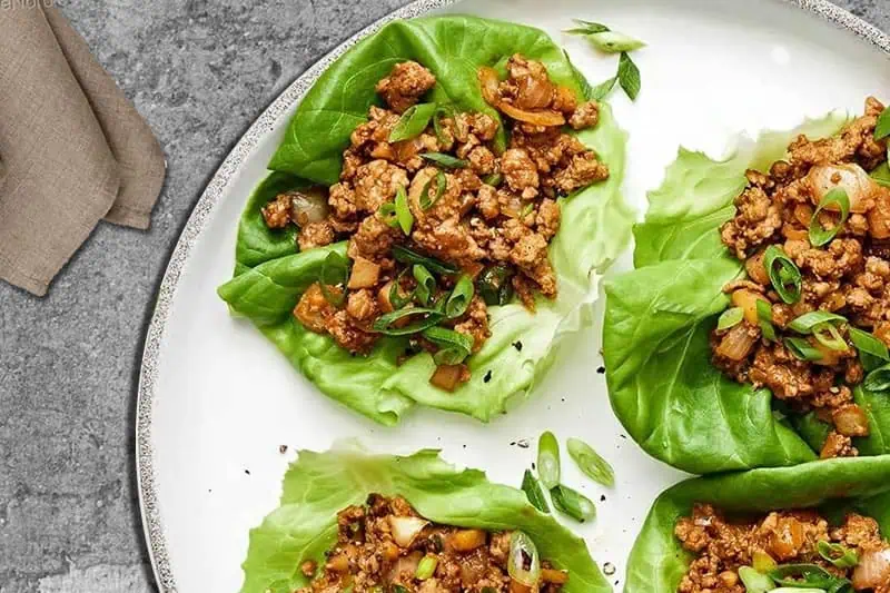 Wraps de lechuga con pollo