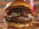 Hamburguesa con cebolla caramelizada