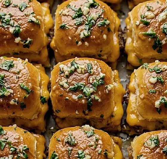 Sliders Con Ajo y Hierbas Finas Sliders con ajo y hierbas finas